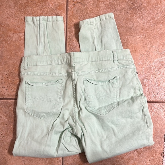 Mint Ankle Legging Style Capris - Picture 3 of 5